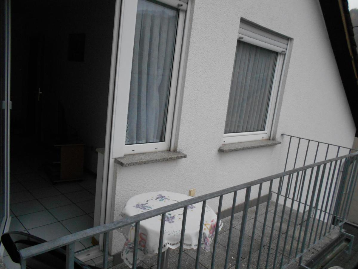 Wohnung Feuerberg Mit Suedbalkon Ediger-Eller Exterior photo